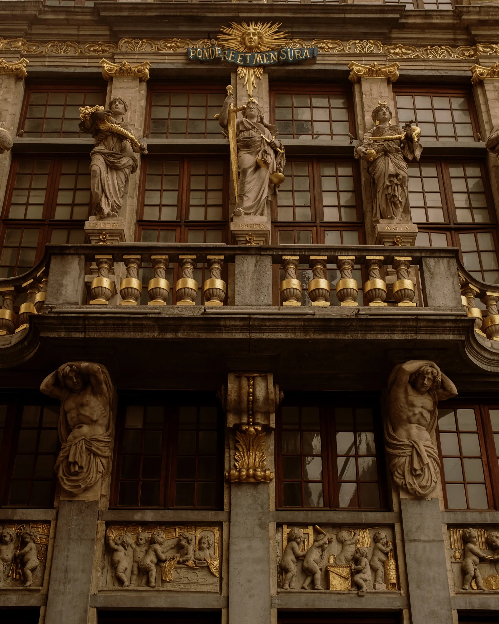 Brussels, photo 13 of 15